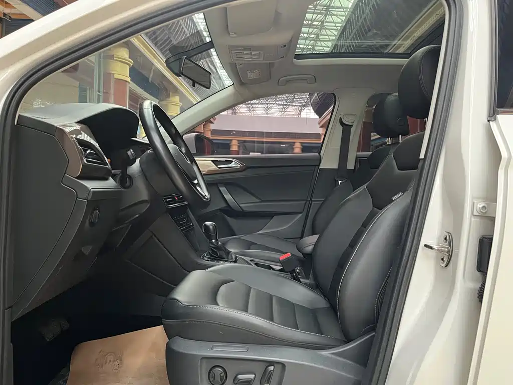 Volkswagen Tharu — миниатюра 8
