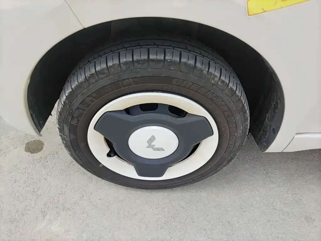 Wuling MINIEV — миниатюра 23