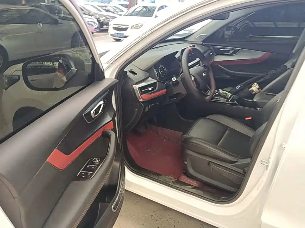 Chery Tiggo 7 — миниатюра 16