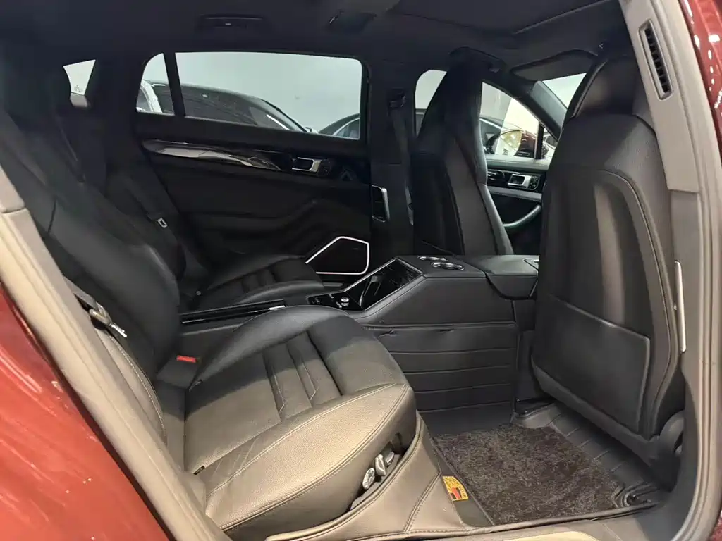 Porsche Panamera — миниатюра 9