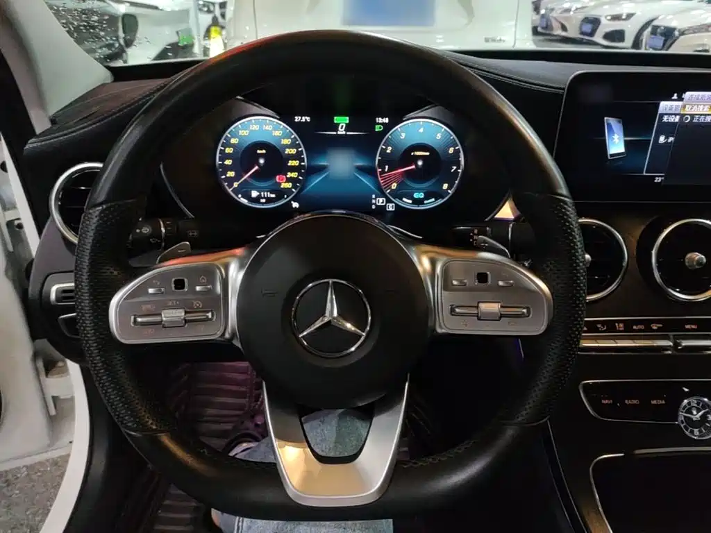 Mercedes-Benz C-Class — миниатюра 11