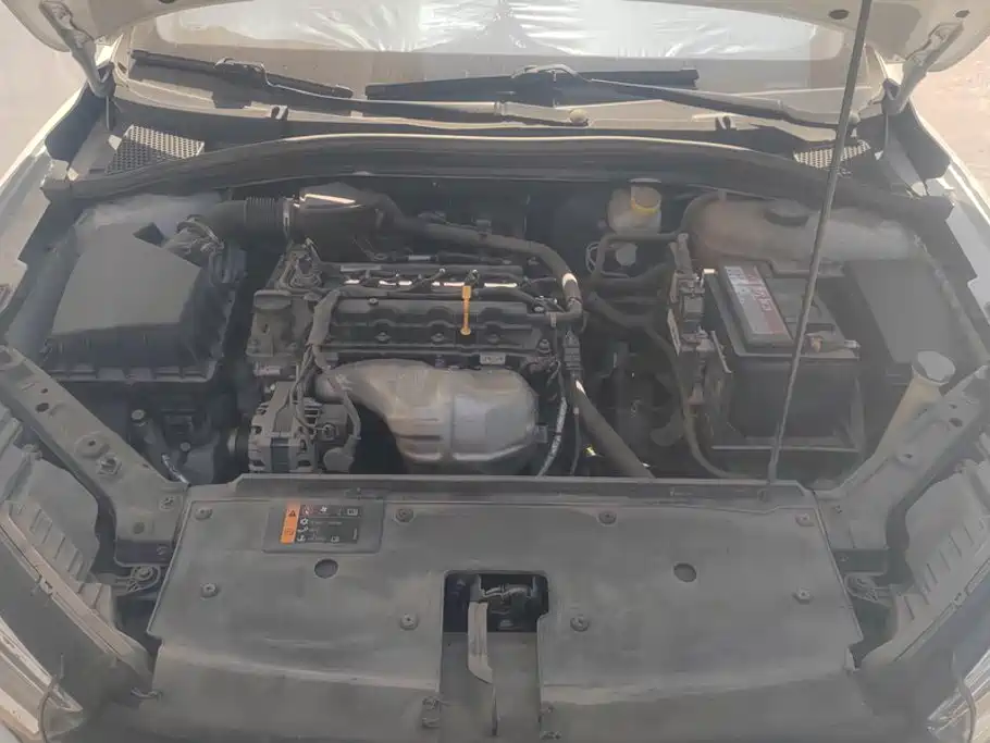 Roewe i5 — миниатюра 10