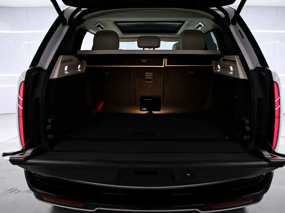 Land Rover Range Rover — миниатюра 18