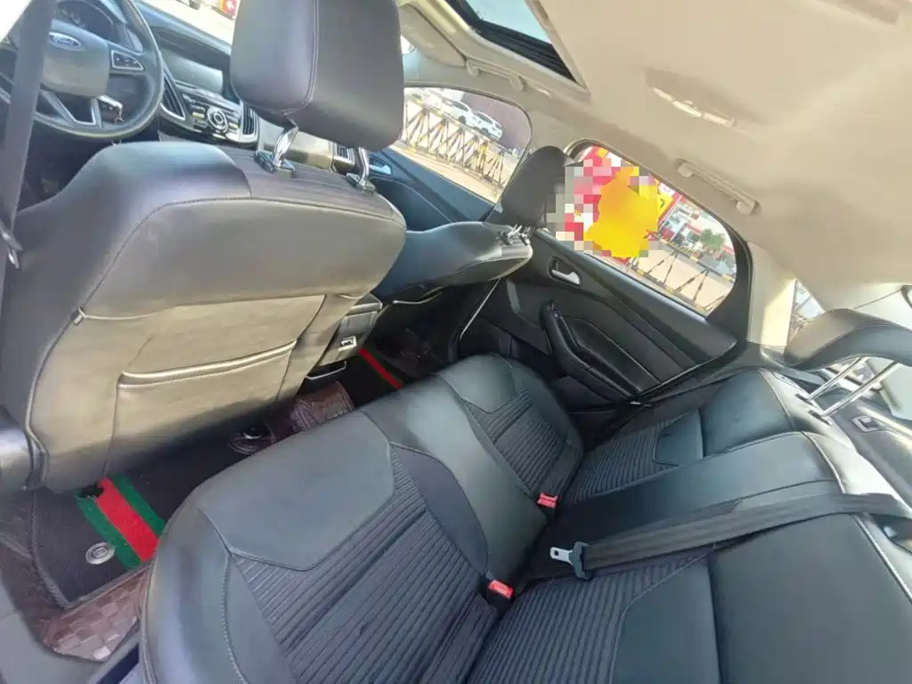 Ford Focus — миниатюра 17