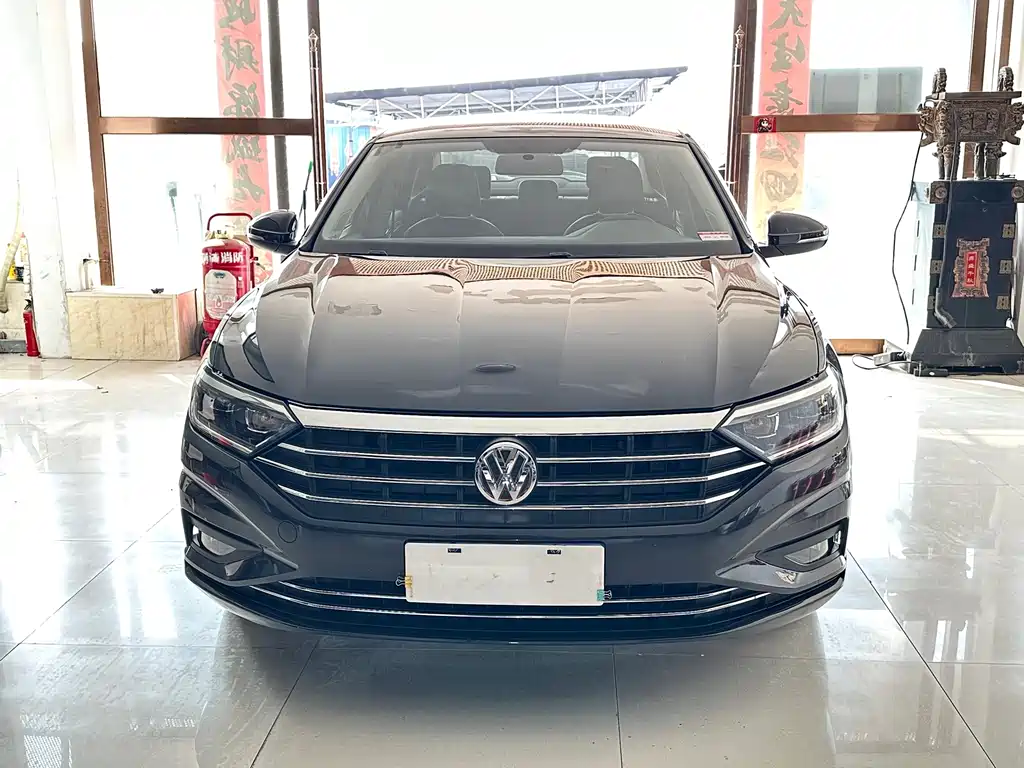 Volkswagen Sagitar — миниатюра 2