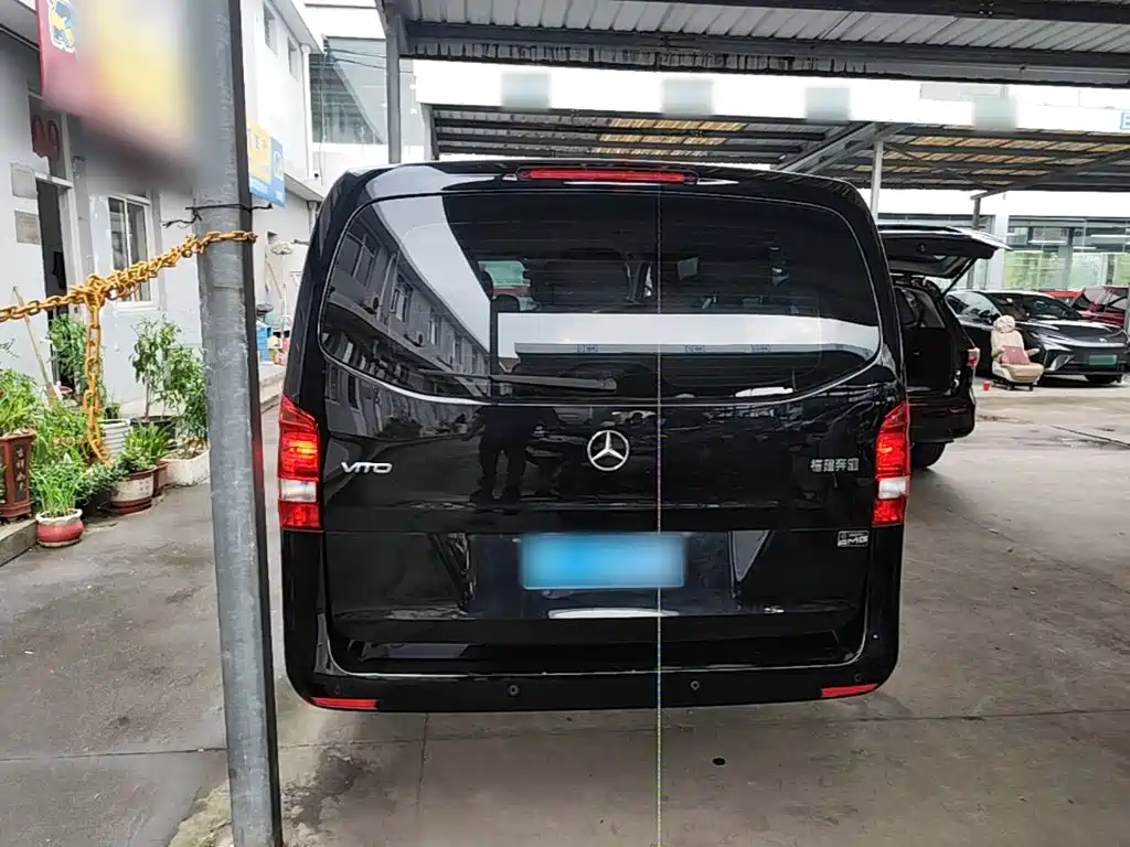 Mercedes-Benz Vito — миниатюра 6