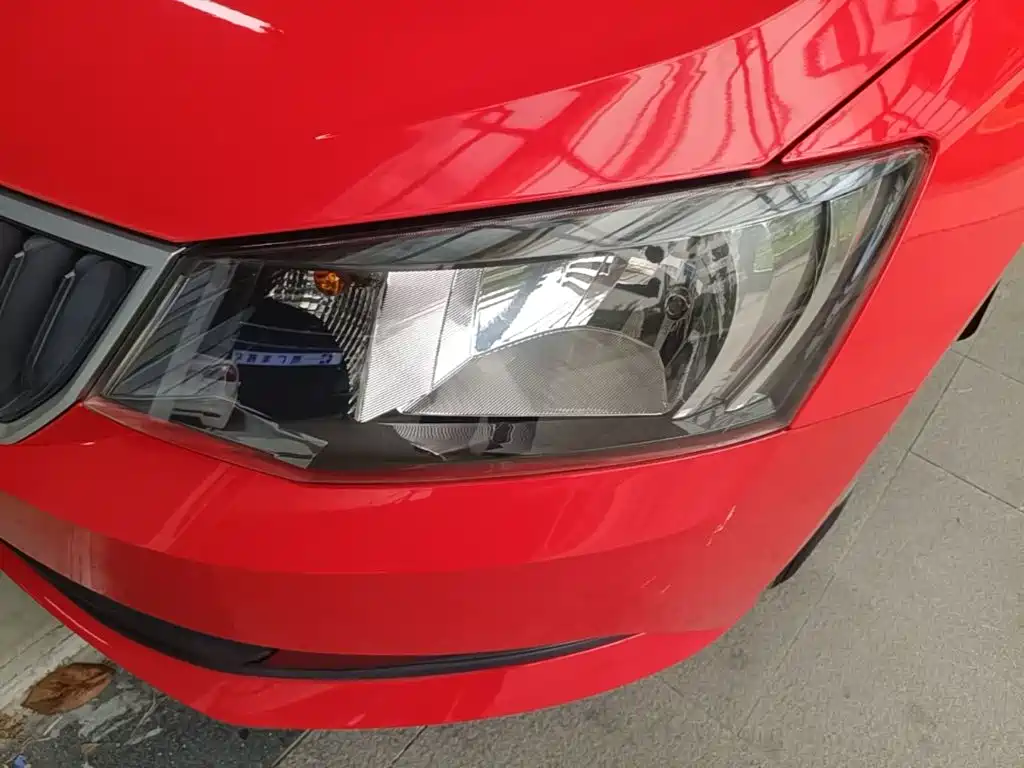 Skoda Fabia — миниатюра 24