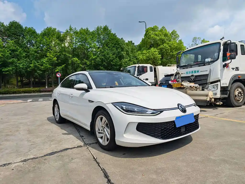 Volkswagen Lamando — миниатюра 3