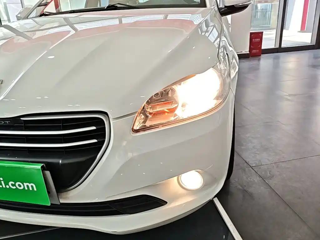 Peugeot 301 — миниатюра 24