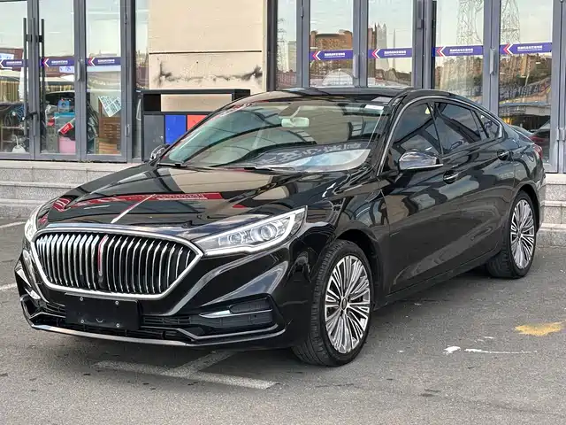 RED FLAG HONGQI H5 2021