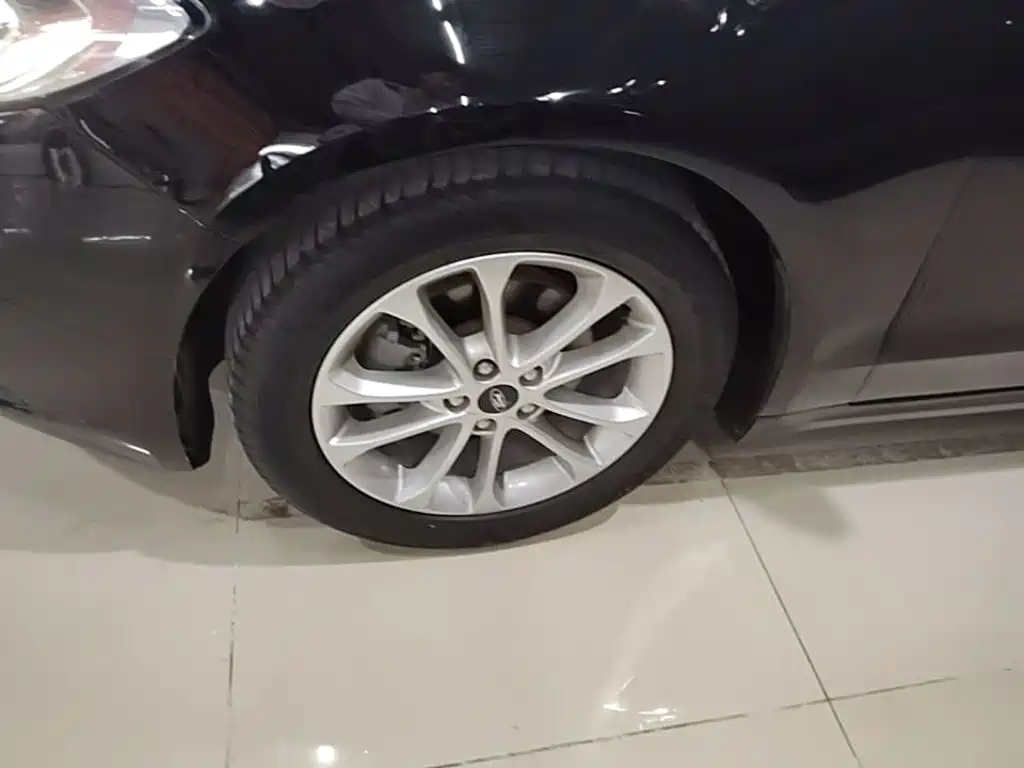 Ford Mondeo — миниатюра 23