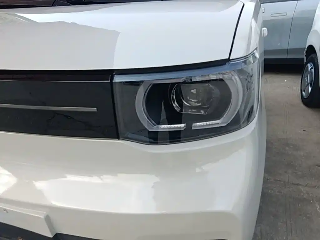 Wuling MINIEV — миниатюра 24