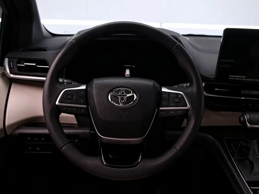 Toyota Sienna — миниатюра 7