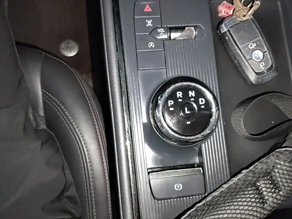 Ford Mondeo — миниатюра 14