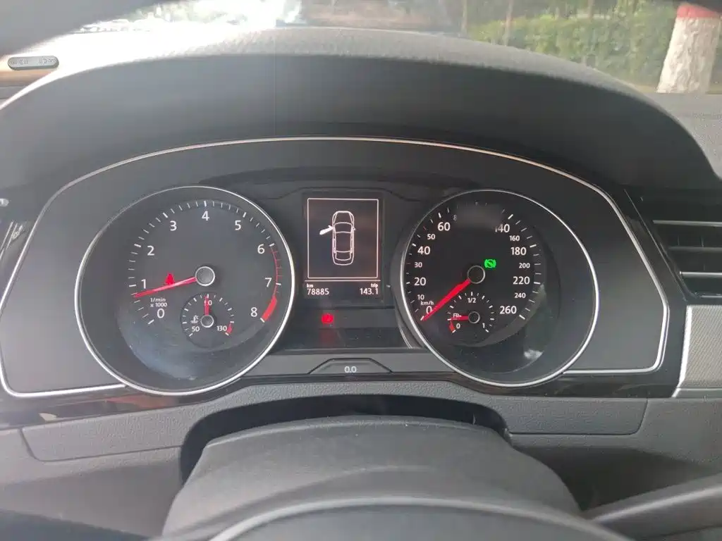Volkswagen Magotan — миниатюра 4