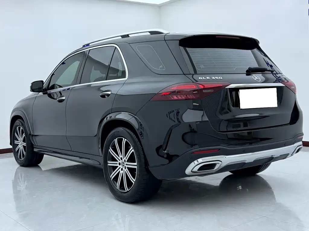Mercedes-Benz GLE (Import) — миниатюра 7