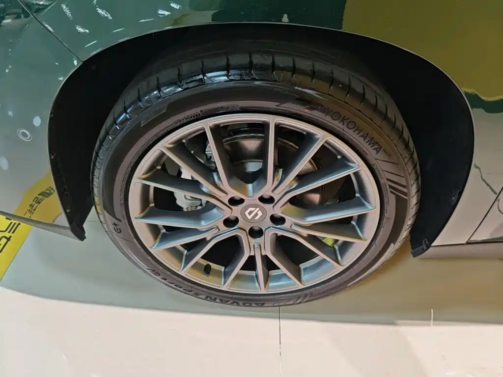 Leapmotor Leapmotor C10 — миниатюра 23