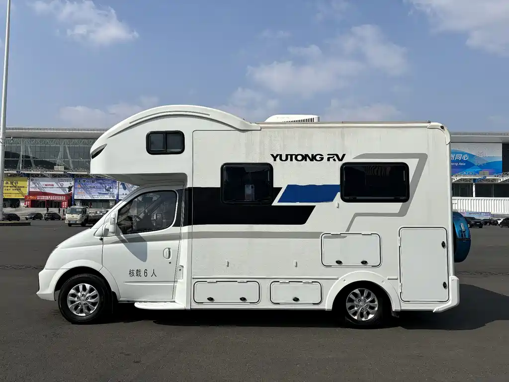 SAIC MAXUS V90 RV