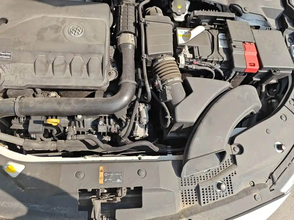 Buick Verano — миниатюра 16