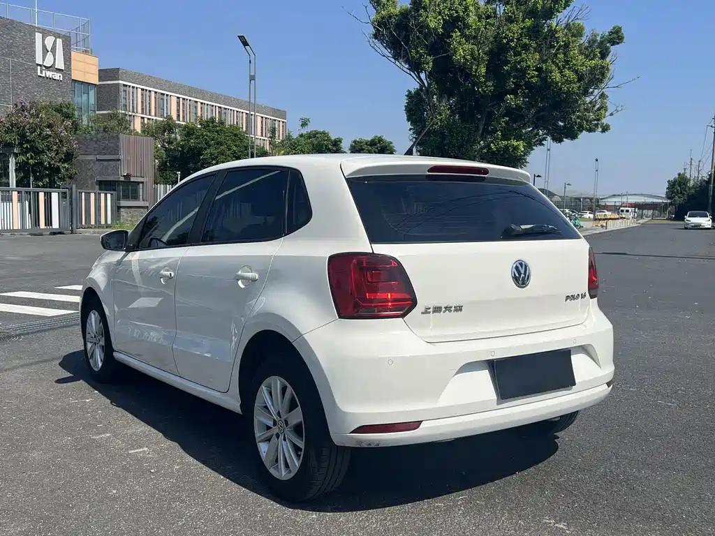 Volkswagen Polo — миниатюра 5