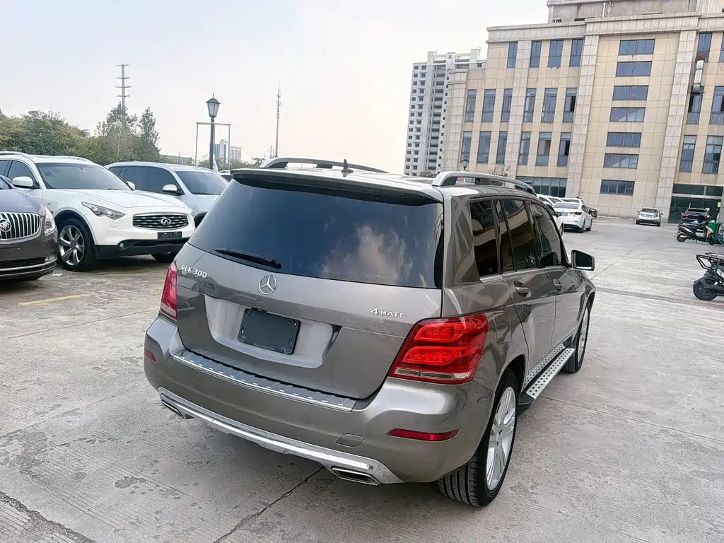 Mercedes-Benz GLK-Class — миниатюра 6