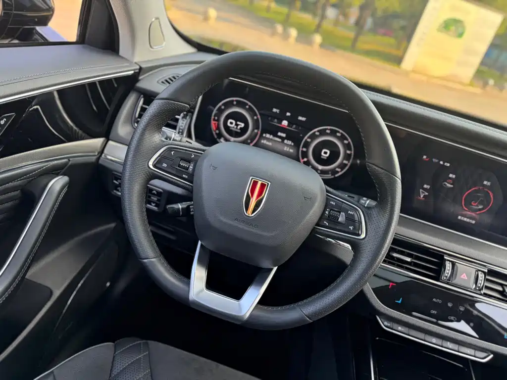 Hongqi Hongqi HS5 — миниатюра 12