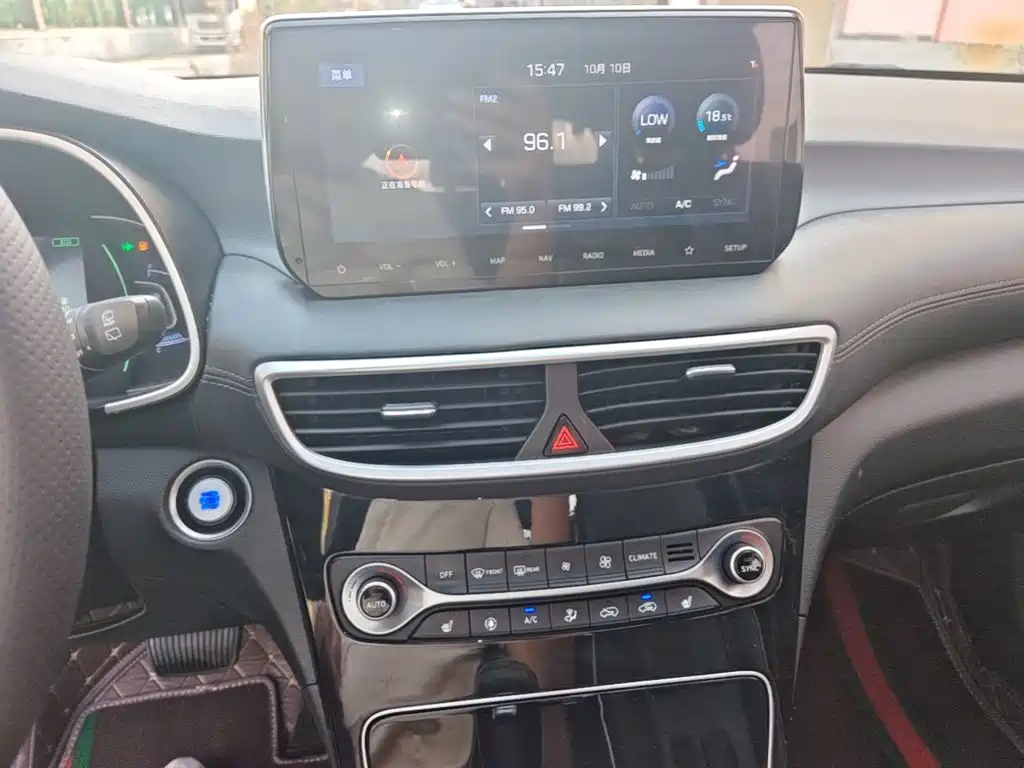 Hyundai Tucson — миниатюра 13