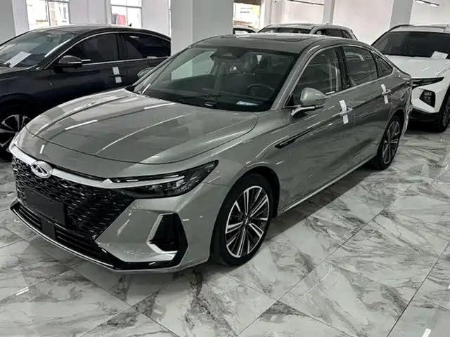 Chery Arrizo 8