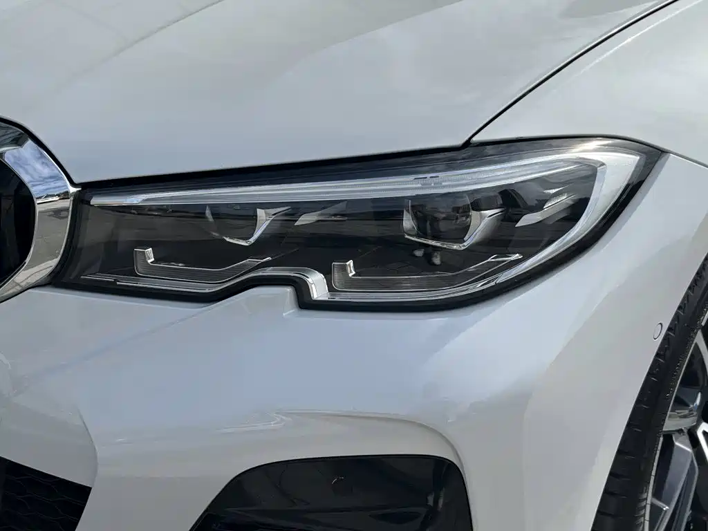 BMW 3 Series — миниатюра 22