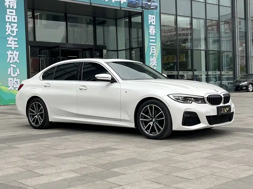 BMW 3 Series — миниатюра 3