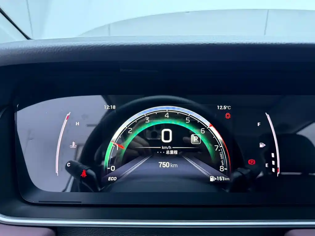 GAC Motor Trumpchi M6 — миниатюра 10