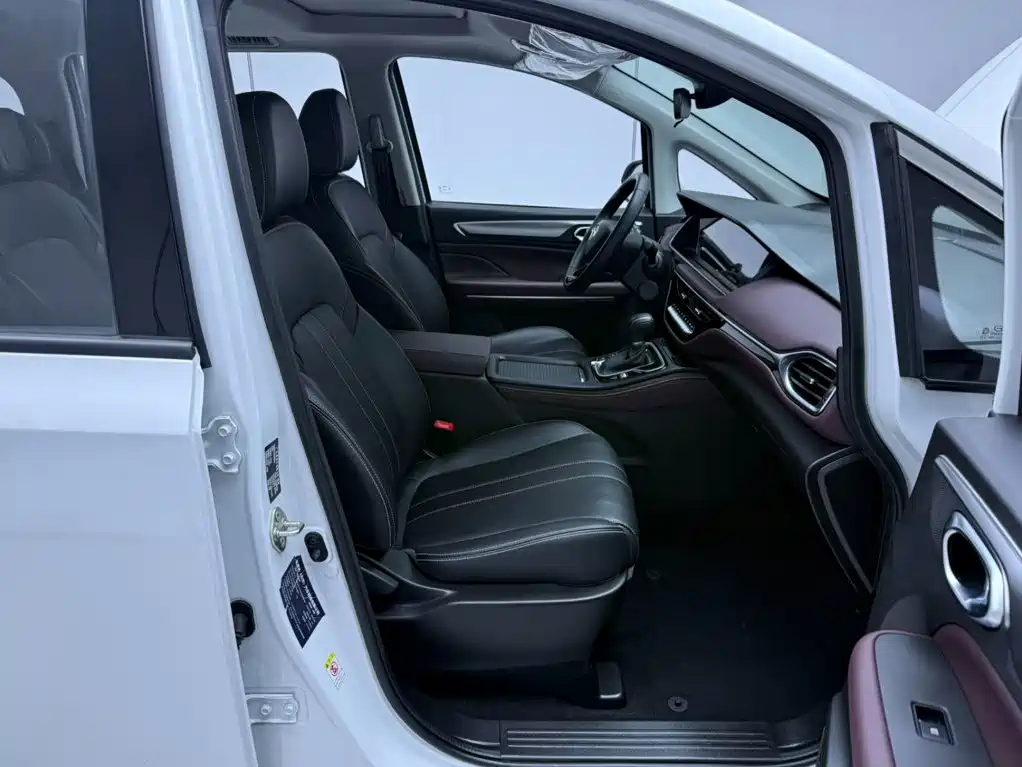 GAC Motor Trumpchi M6 — миниатюра 21
