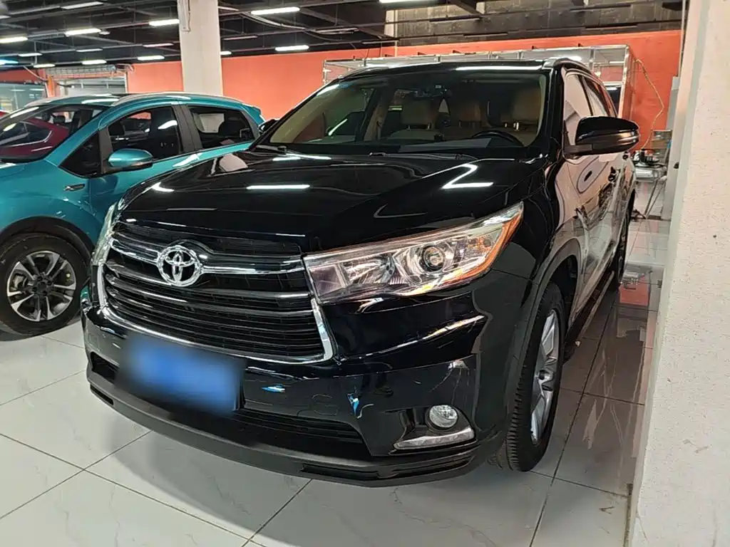 Toyota Highlander — миниатюра 2