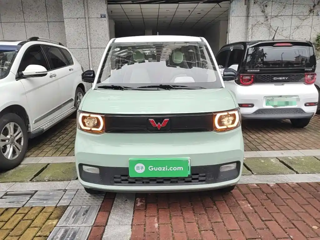 Wuling MINIEV — миниатюра 3