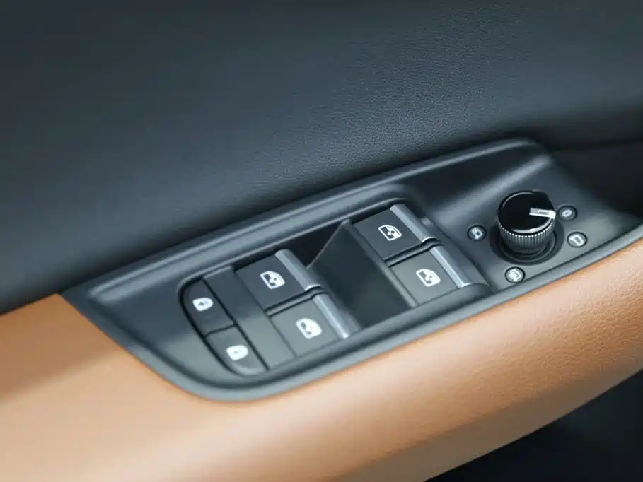 Audi Q8 — миниатюра 11