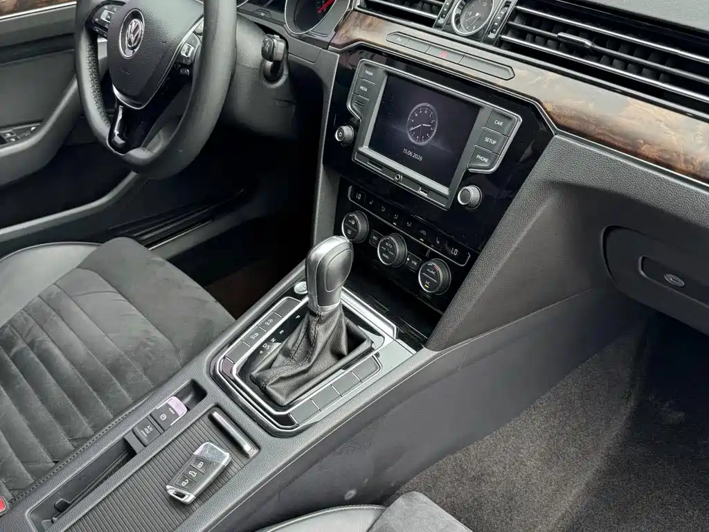 Volkswagen Magotan — миниатюра 10