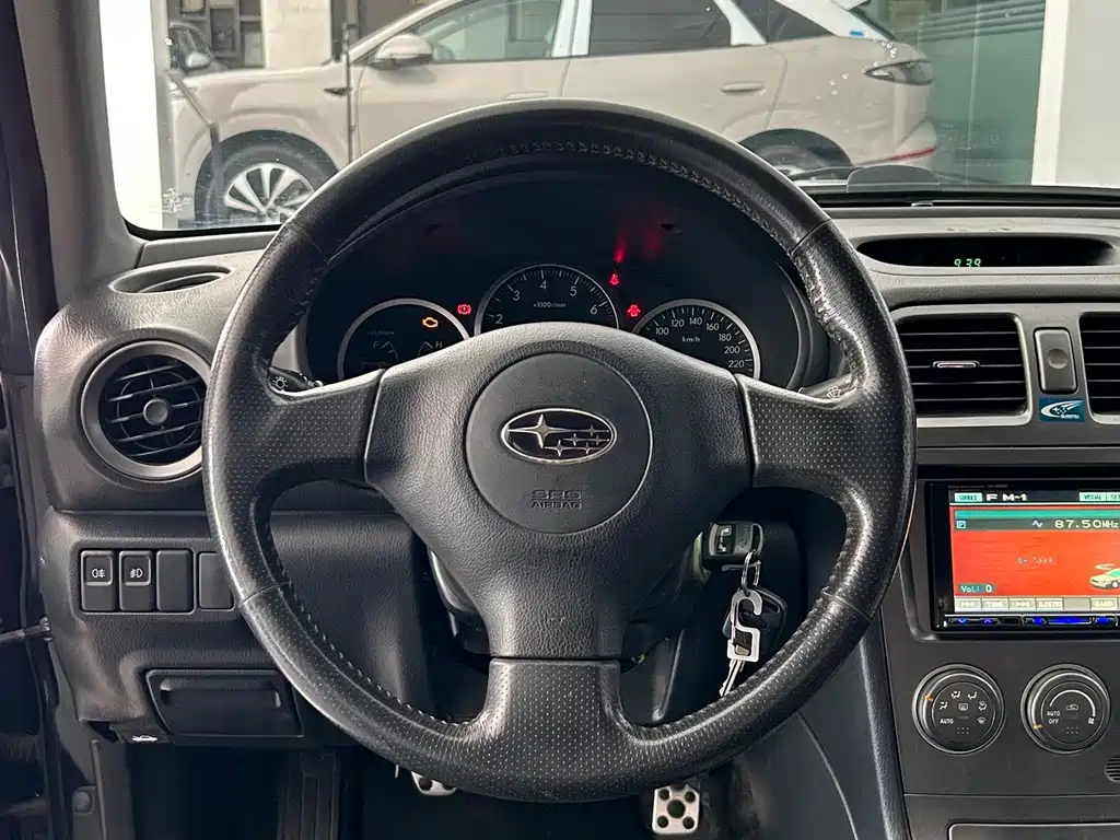 Subaru Impreza — миниатюра 8
