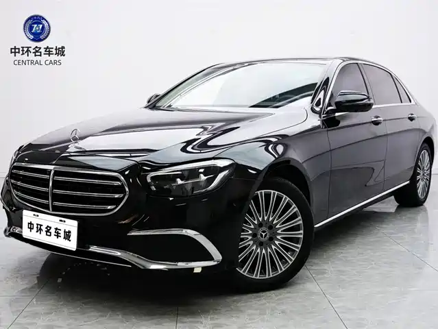 MERCEDES-BENZ E CLASS 2023