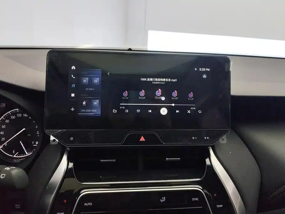 Toyota Venza — миниатюра 13