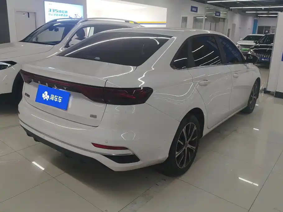Geely Emgrand — миниатюра 3