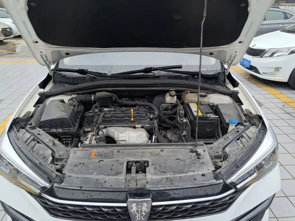 Roewe i5 — миниатюра 20