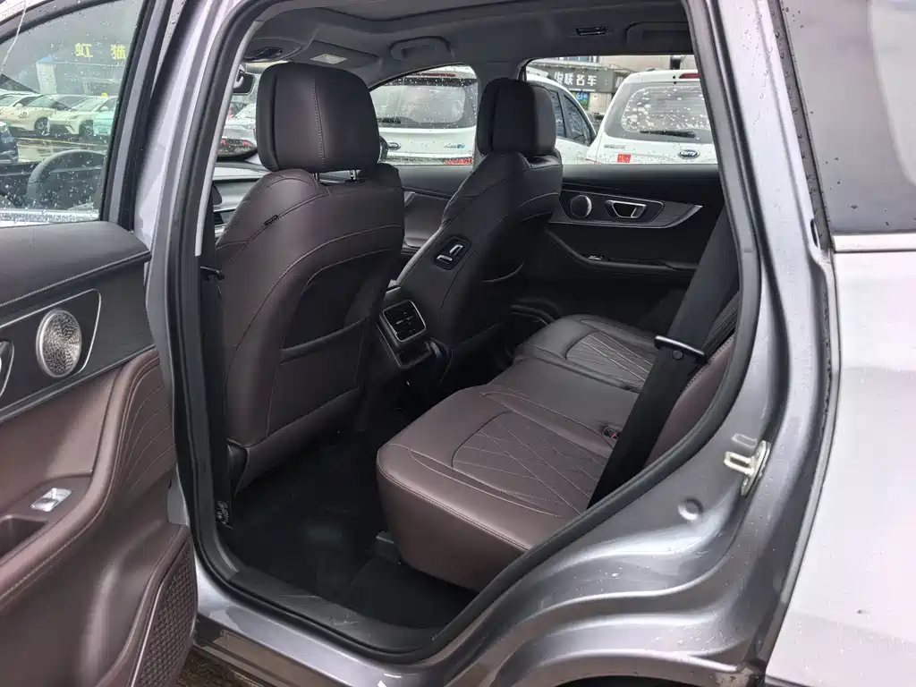 Chery Tiggo 8 PRO — миниатюра 6