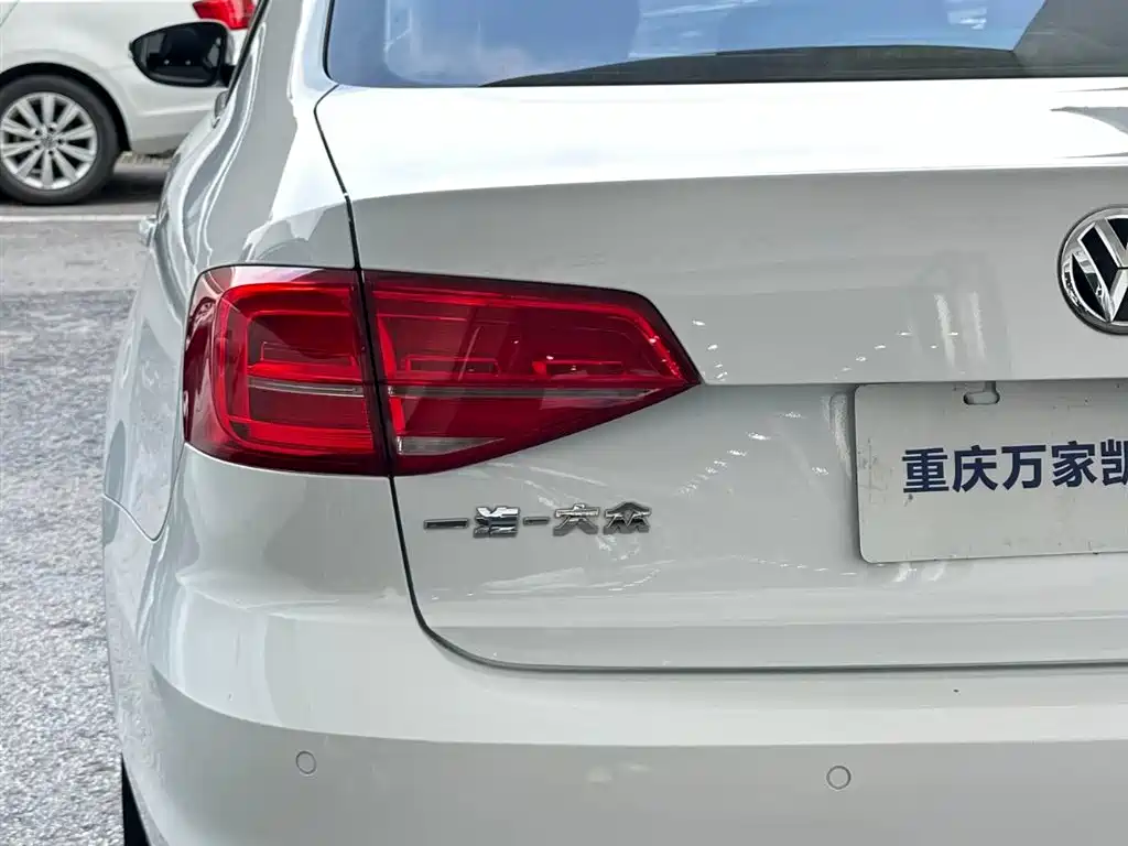 Volkswagen Sagitar — миниатюра 15