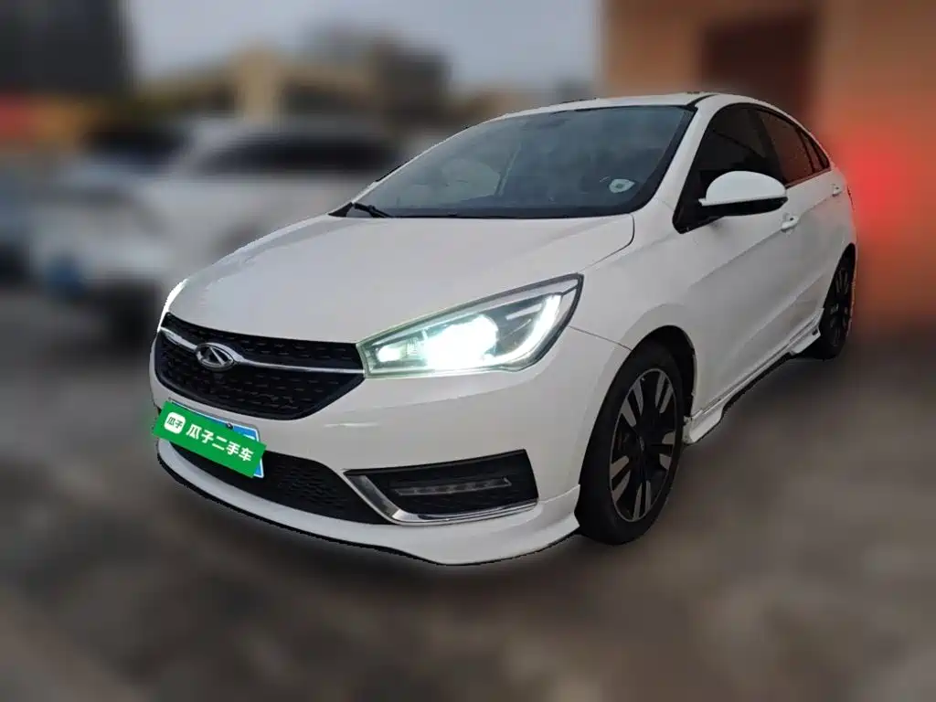 Chery Arrizo 5