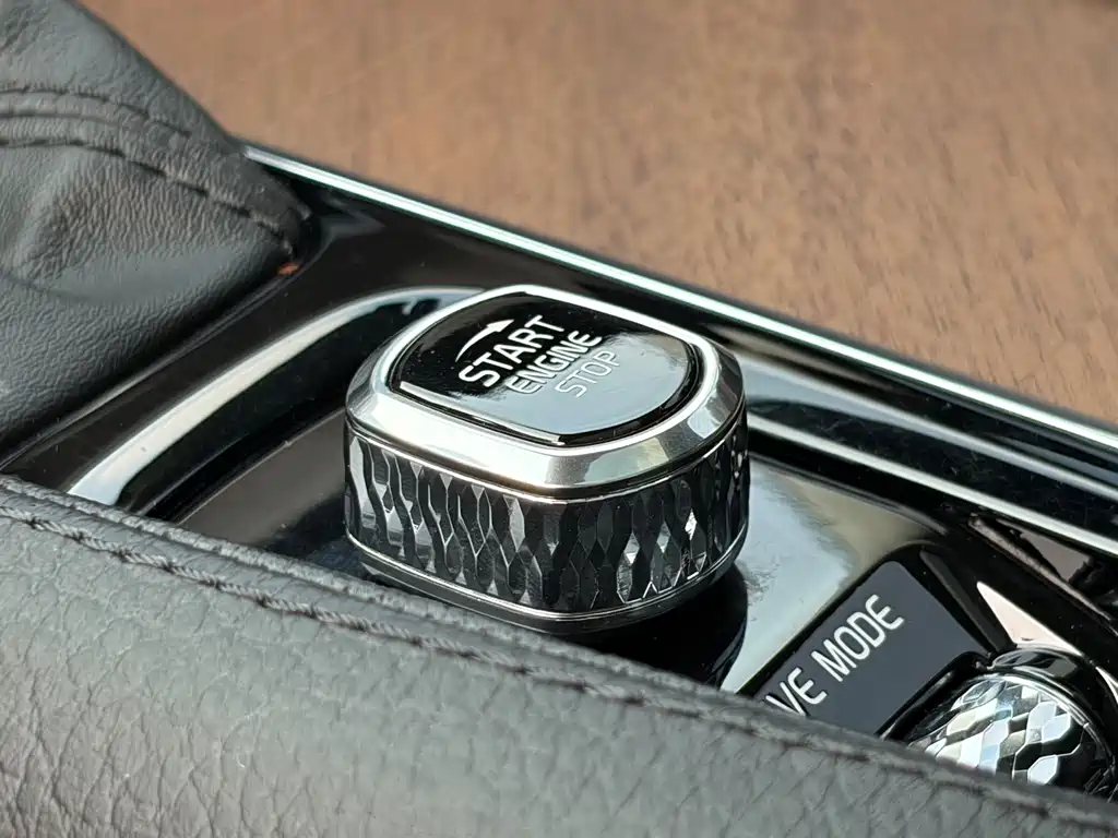 Volvo S90 — миниатюра 15