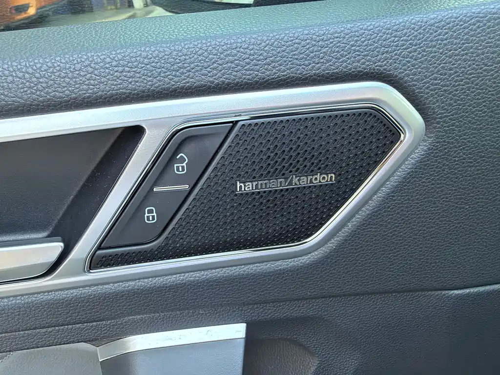 Volkswagen Tiguan L — миниатюра 17