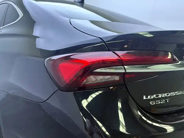 Buick LaCrosse — миниатюра 19