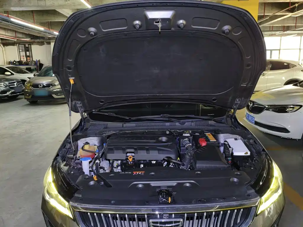 Geely Emgrand — миниатюра 20