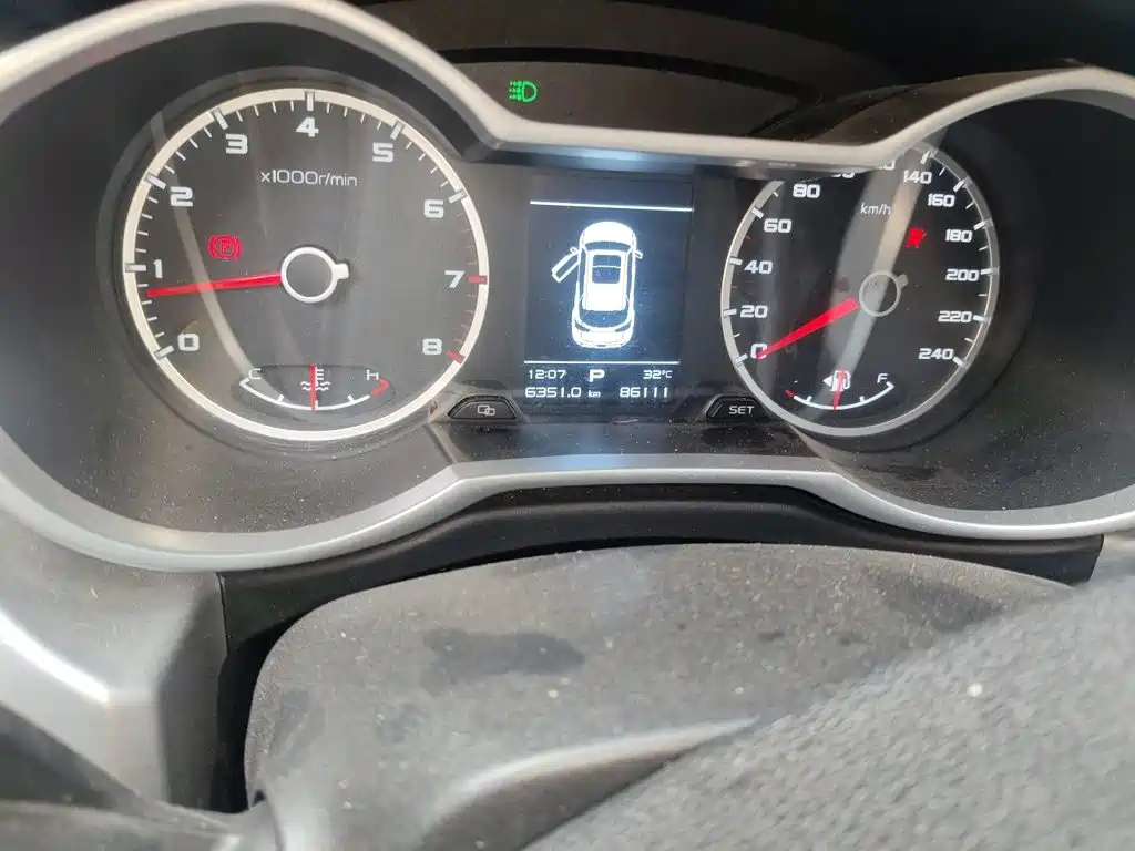 Geely Boyue — миниатюра 5