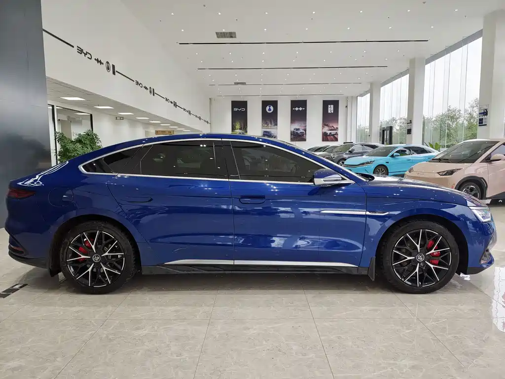 BYD Han — миниатюра 4